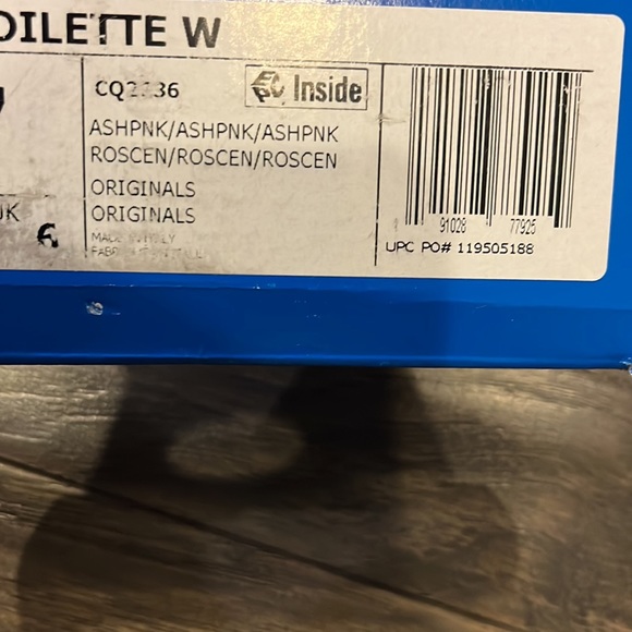 Adidas Adilette Premium Slides Sandals Shoes Made in Italy CQ2236 pink Women’s - Picture 11 of 11